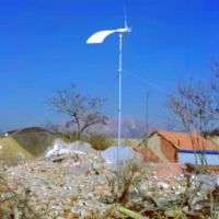 德州藍潤風能設備風力發(fā)電機廠家低噪音風能轉(zhuǎn)換率高增加年發(fā)電量