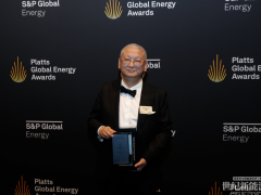 隆基李振國榮獲普氏全球能源“終身成就獎”，系首位中國籍獲獎者